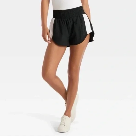 Women’s Shorts with White Contrast Panels Built in Briefs Size XXL - Picture 1 of 9